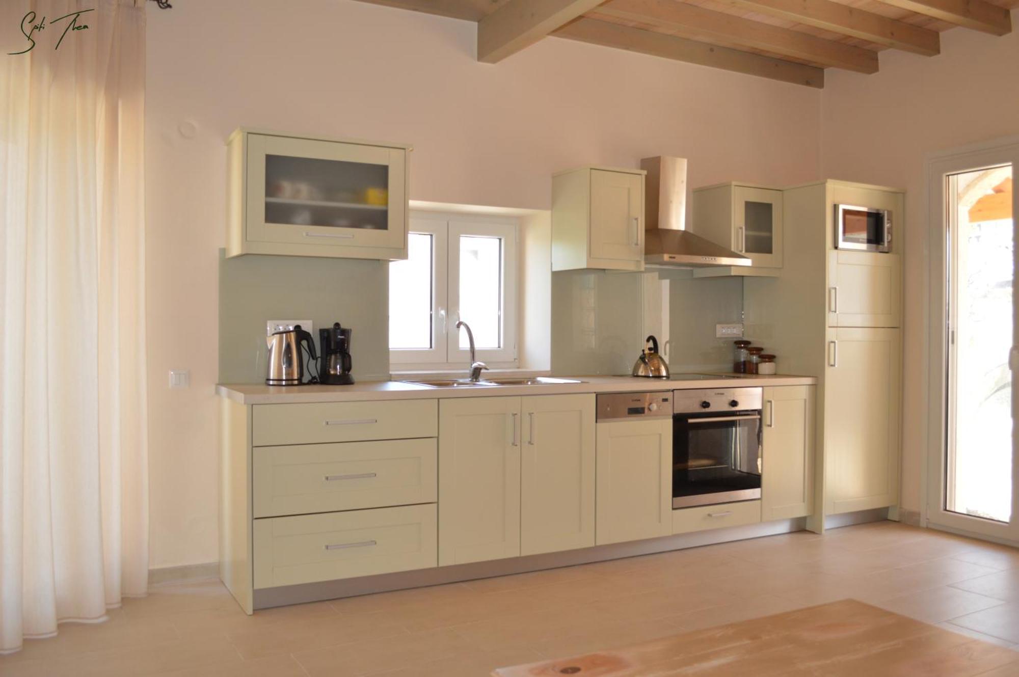 Spiti Thea Apartment Makrades Bagian luar foto